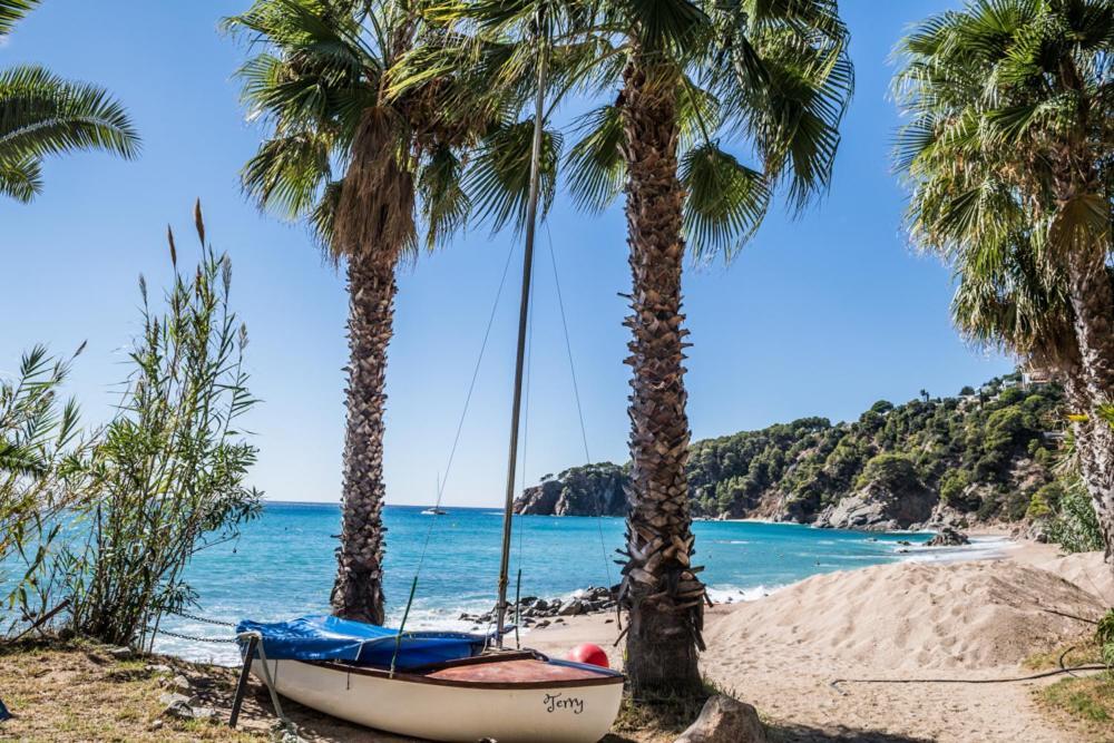Camping Sunissim Cala Llevado 4 By Locatour Hotell Tossa de Mar Eksteriør bilde
